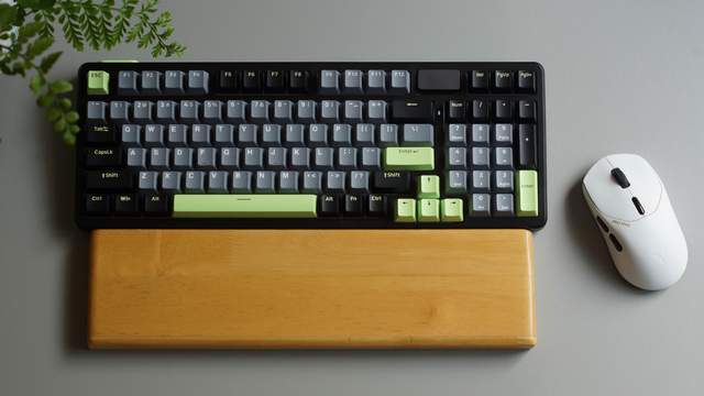 V700 DIY-98键盘不后悔新葡京娱乐这么劲、那么美选雷柏(图3)